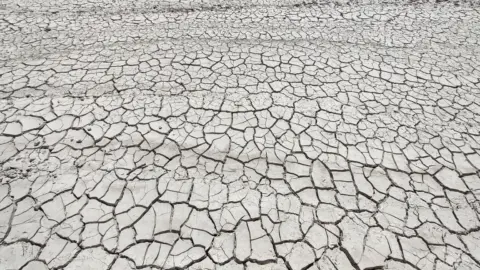 Illustrative image: reservoir depletion